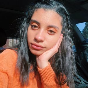 Meet your Posher, Dionna